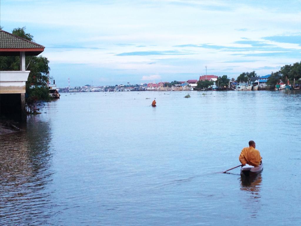 Baan Siriporn Resort - โรงแรมบ้านศิริพร รีสอร์ท Samut Songkhram Exterior foto